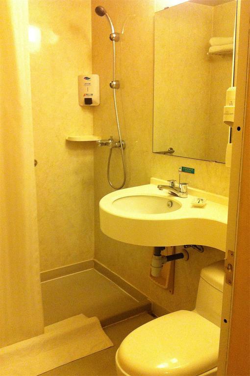Jinjiang Inn - Shanghai New Lingang Harbor Habitación foto